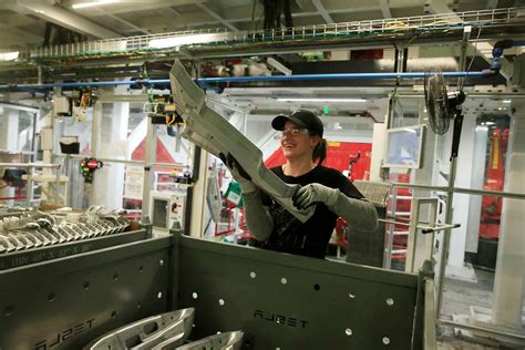 73 <strong>Tesla</strong> jobs available <strong>in Lathrop, CA</strong> on <strong>Indeed. . Tesla production associate